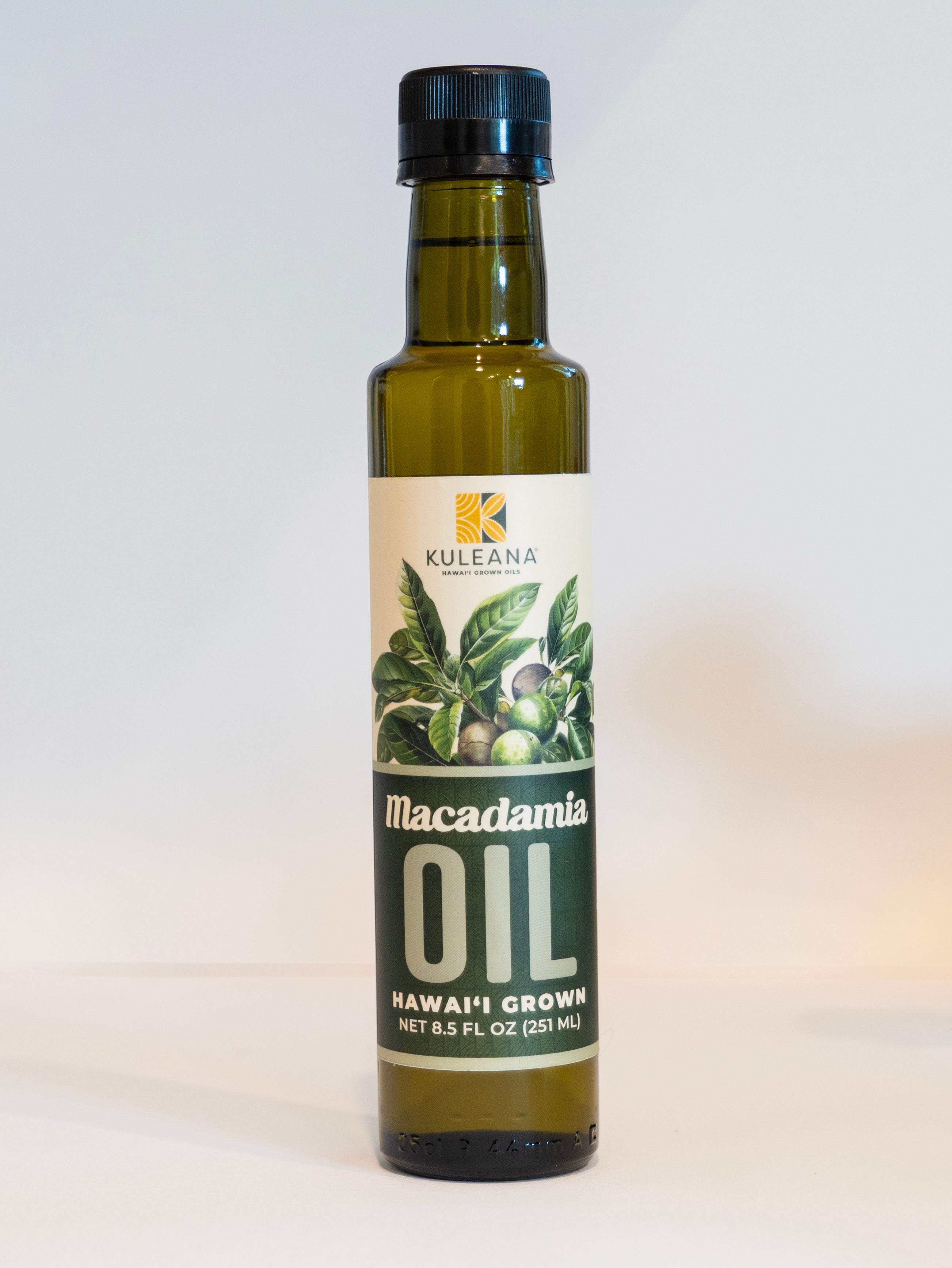 Kuleana® Macadamia Oil, 8.5oz bottle with pour spout